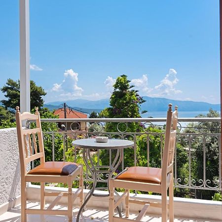 Alexandros B Hotel Nikiana Ngoại thất bức ảnh